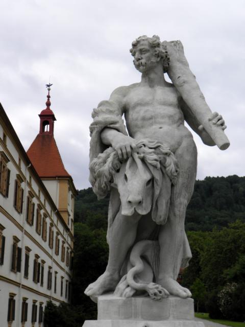 Statue Schloss Eggenberg